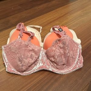 Set of 3 Victoria’s Secret Bras - size 36D